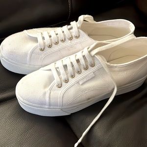 White platform sneakers